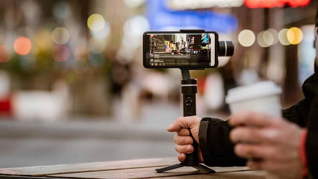 Quels stabilisateurs pour smartphone à moins de 250€ ?